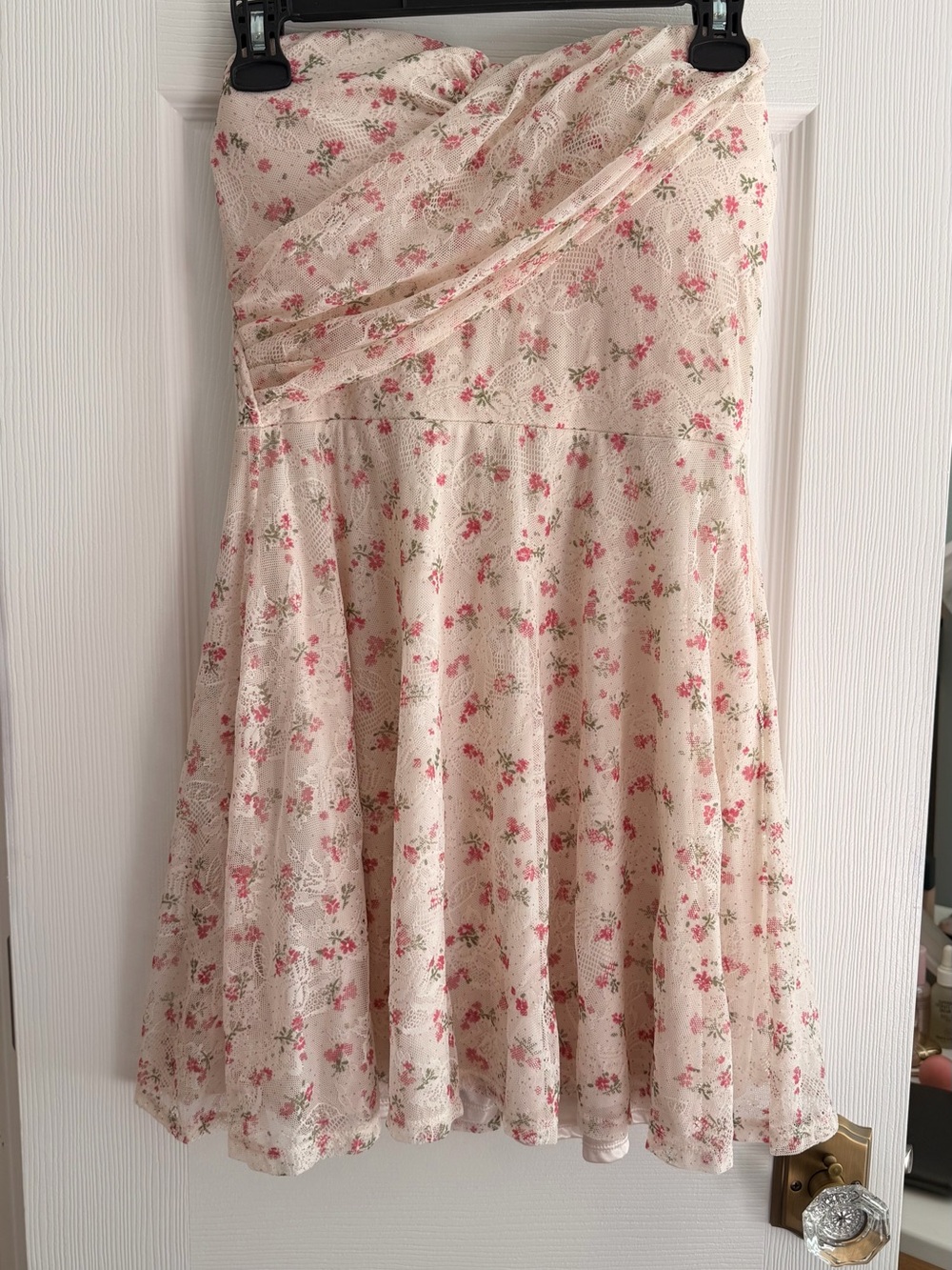 Women’s Cream Floral Lace A-Line Strapless Dress
